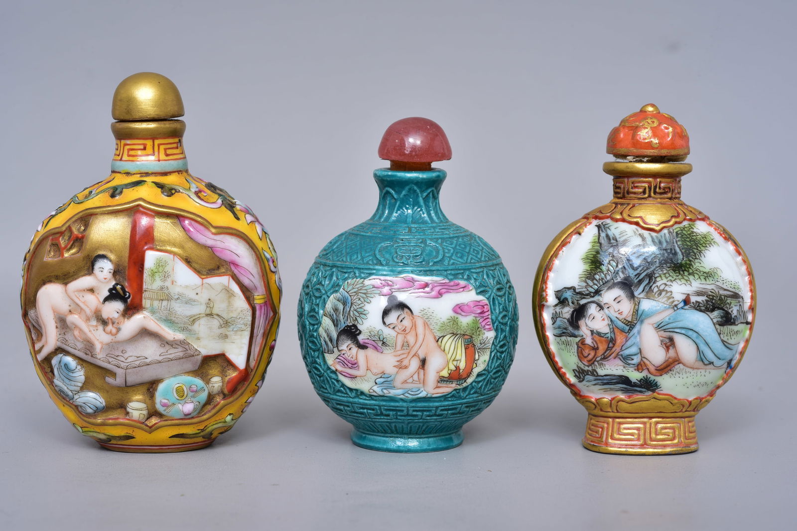 Chinese Erotic Snuff Bottles: Largest bottle measures 2”W x 2 3/4”H The Arts Auction House offers local delivery to Manhattan, Connecticut and Westchester for most items excluding very large furniture. For a price quot