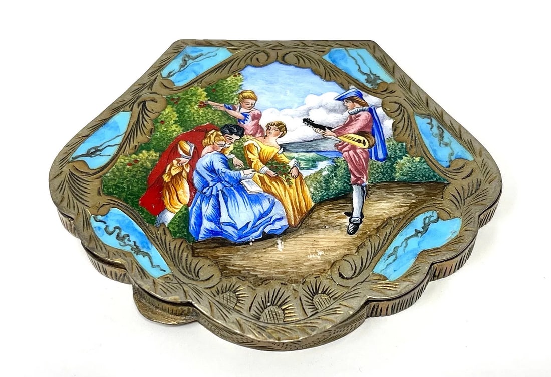 Italian Enamel Silver Ladies Powder Compact (1 of 10)