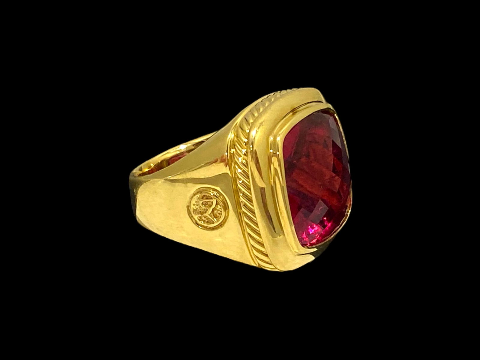 David Yurman 18k Yellow Gold Pink Tourmaline Ring: Condition: Like New Brand: David Yurman Metal Purity: 18K Yellow Gold Main Stone: Pink Tourmaline Tourmaline Dimensions: 15mm x 15mm Ring Size: 7 Weight: 20 grams