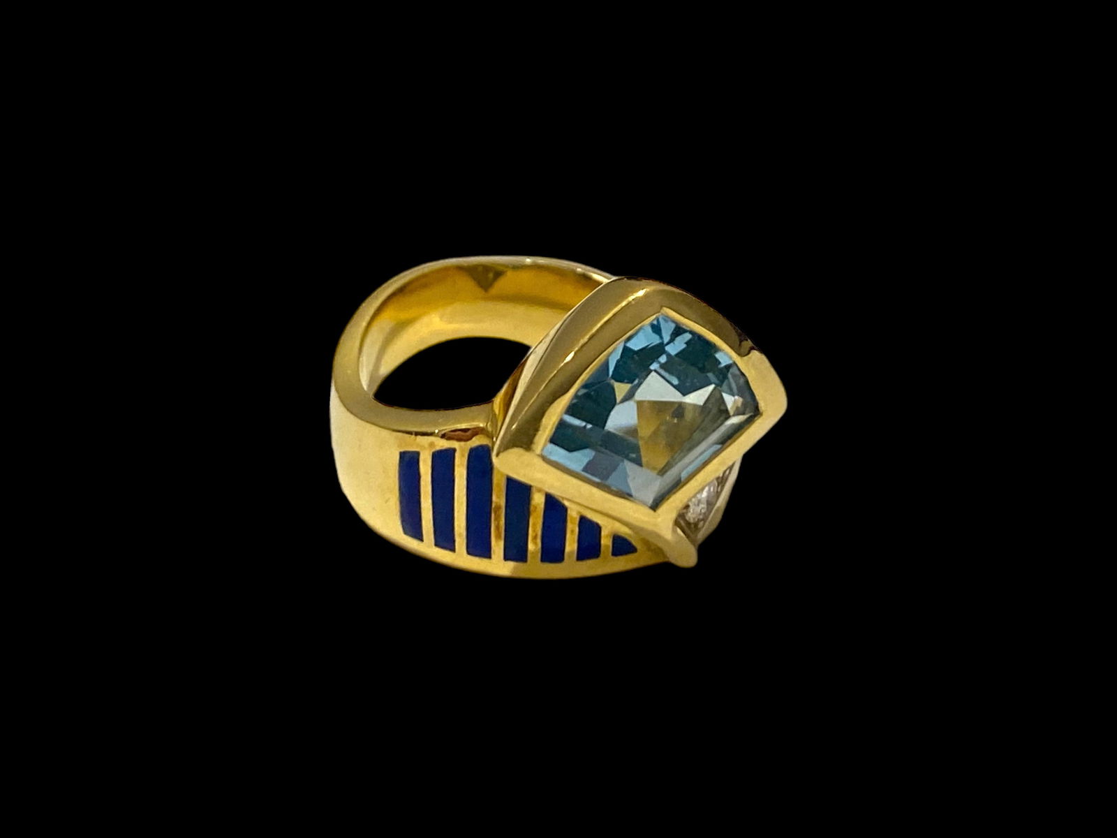 Manfredi 18k Yellow Gold Diamond Blue Topaz Enamel Ring: Condition: Like New Designer: Manfredi Material: 18K Yellow Gold Jewel: Blue Topaz and Diamond Diamond Count: 3 Topaz DImension: 10mm x 11mm Total Carat Weight: 1.60CTW Size: 6.5 Weight: 12.8 grams