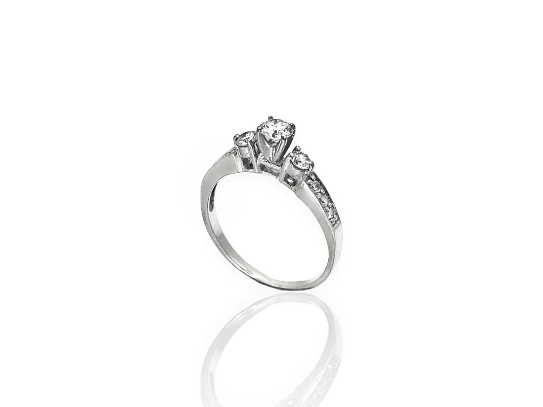 Gorgeous Engagement Ring Natural Diamonds 0.50 TCW set in 14K White Gold, Sz.6.5 (1 of 4)