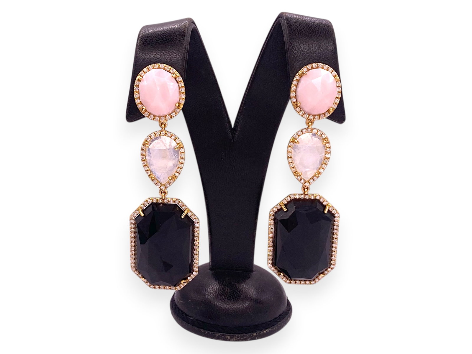 Classic Chalcedony Pink and Black Onyx Diamond Dangle Drop Earrings in 18k Yellow Gold: Item: Dangle Earrings. Brand: Unbranded. Metal: 18K Yellow Gold. Total weight: 27.9 grams. Gemstone: Black Onyx, Quartz and Diamond. Black Onyx Dimensions: 28mm x 19mm Diamond Count: 204 Round Brillia