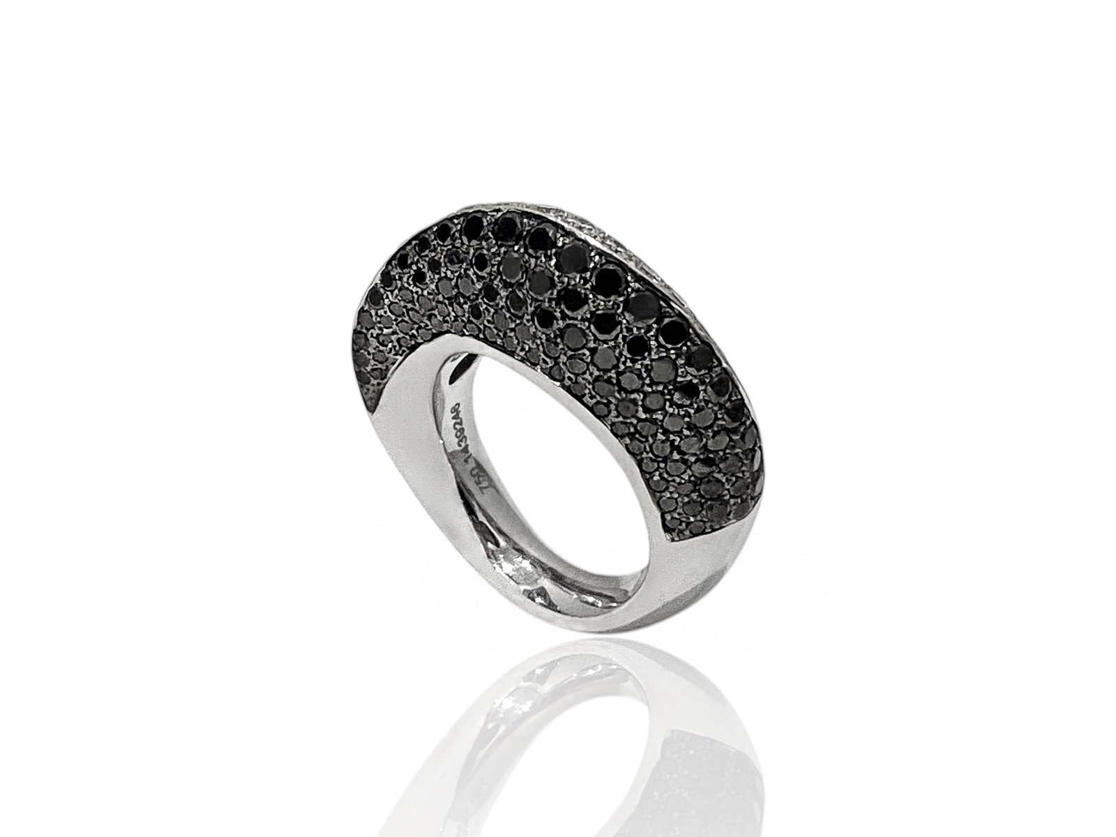 Mimi So Black and White Diamond Ring in 18K White Gold: Condition: Like New Designer: Mimi So Metal: 18k White Gold GemStone: Black Diamond 2.50 carats Gem Stone: Diamond 2.50 carats Design Era: Contemporary Circa: 2010 Ring Size: 6.75. Weight: 16.5 grams