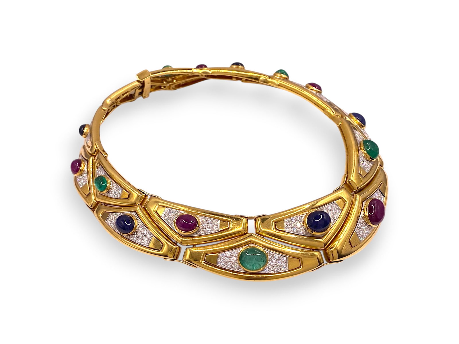 David Webb Cabochon Emerald Sapphire and Ruby Necklace with Diamonds, Vintage 1970's: Item: Necklace. Brand: David Webb. Metal: 18K Yellow Gold. Total weight: 209.2 grams. Gemstone: Diamonds, Emeralds, Blue Sapphires and Rubies. Diamonds: 120 Natural Round Brilliant cut stones. Total C