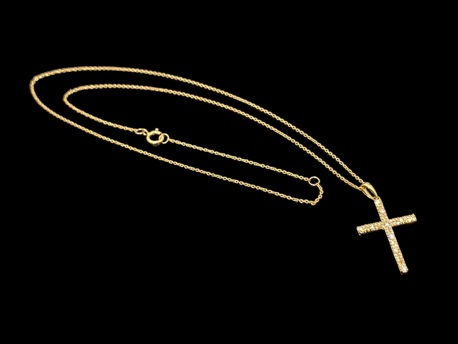 Magnificent 14k Yellow Gold Pavé Diamond Cross Pendant Necklace: Condition: Pre-owned Brand: Unbranded Metal Purity: 14k Yellow Gold Jewel: Diamond Type: Pendant Necklace Necklace Length: 17 inch Weight: 2.3 grams