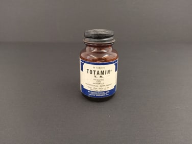 Antique Totamin V. M. Vitamin Bottle