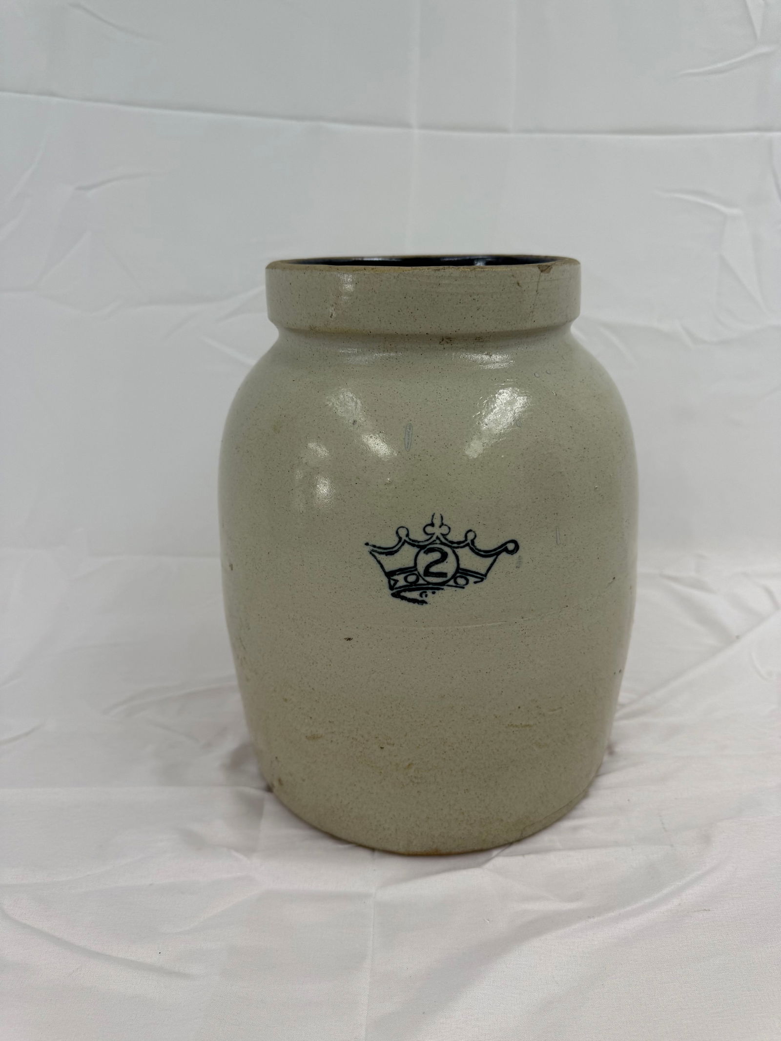 Vintage 2-gallon RRP Stoneware Crock: Vintage Robinson Ransbottom Stoneware Crock with blue crown insignia