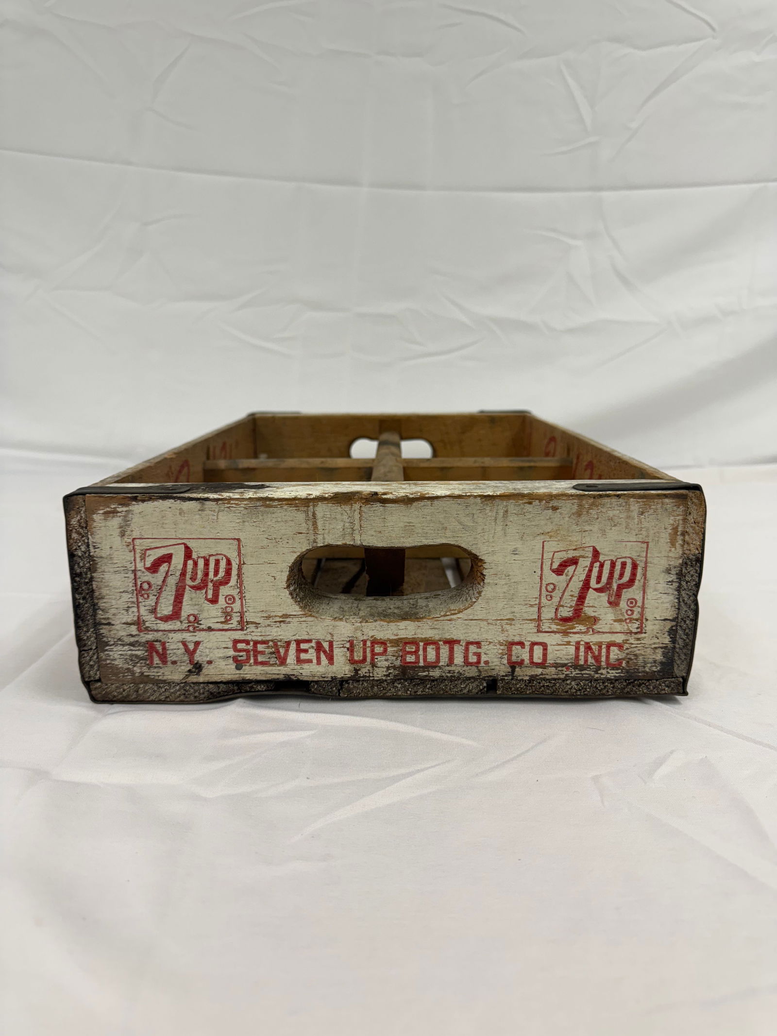 Vintage Antique 7up Crate (1 of 6)