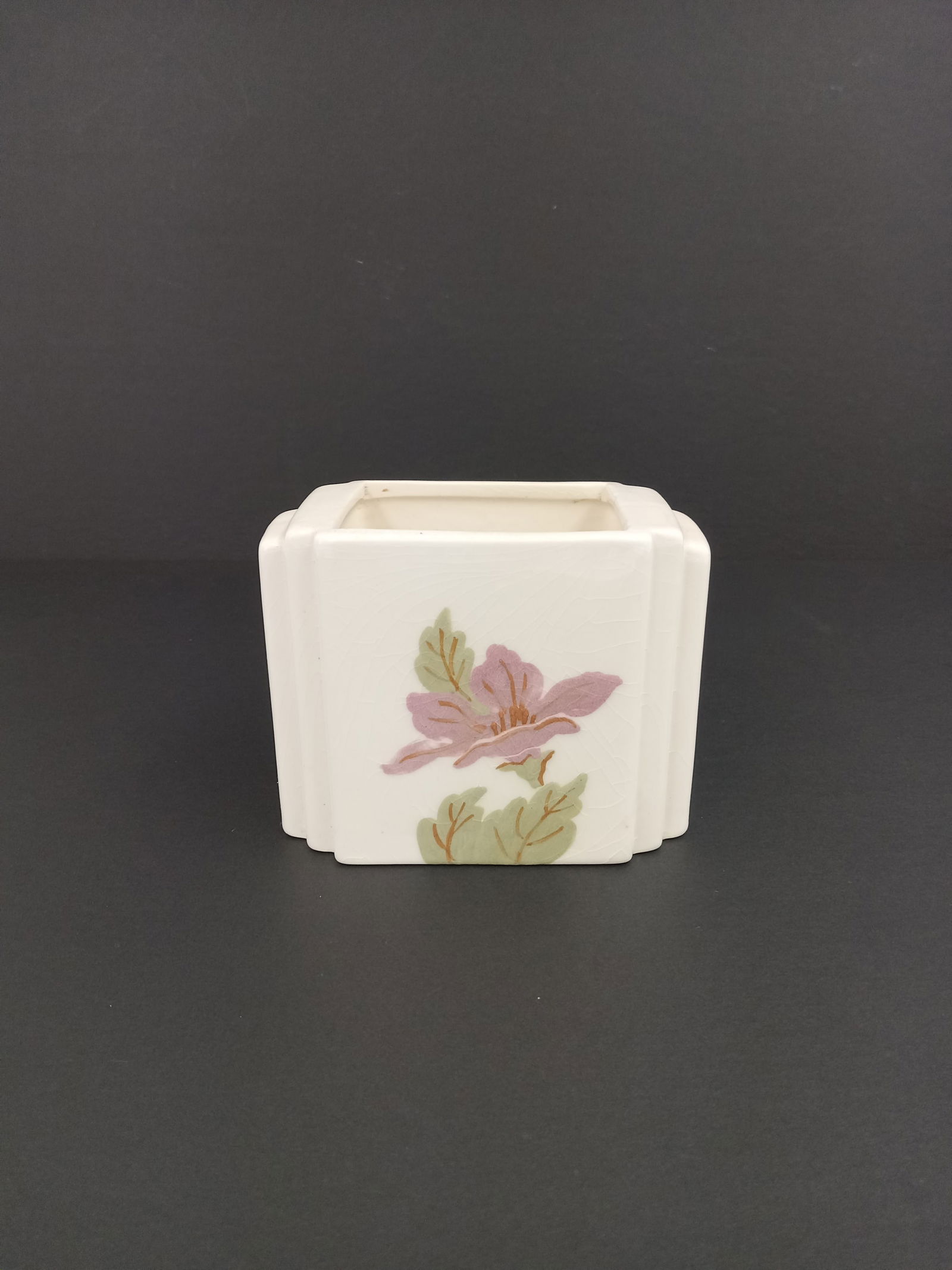 Vintage Art Deco Style Pottery Vase, Artistic Potteries Los Angeles CA Late 1940's (1 of 1)