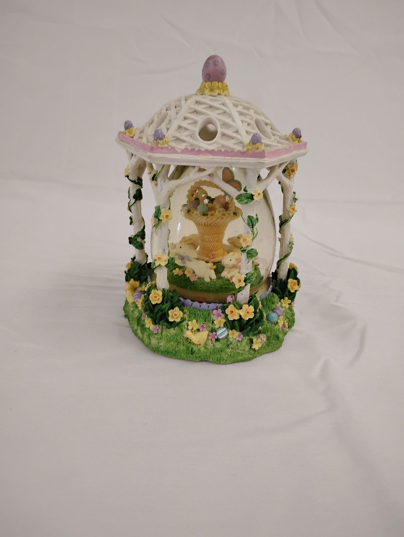 Ceramic Easter Snow Globe Music Box: Easter Snow Globe with music box