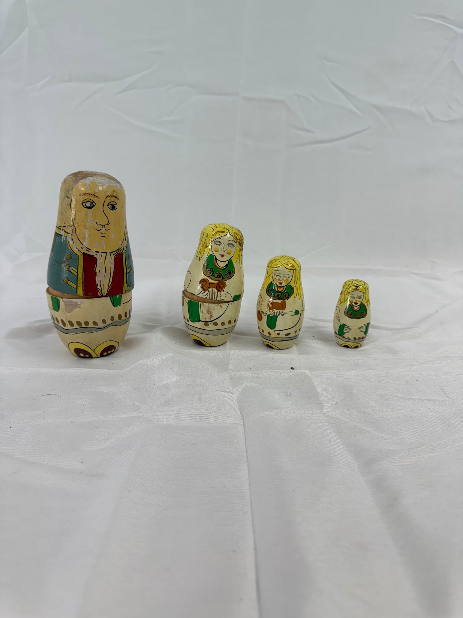 Russian Nesting Dolls Set of 2: Russsian Nesting Dolls- 2 sets. One set of 6 dolls and one set of 2 dolls.