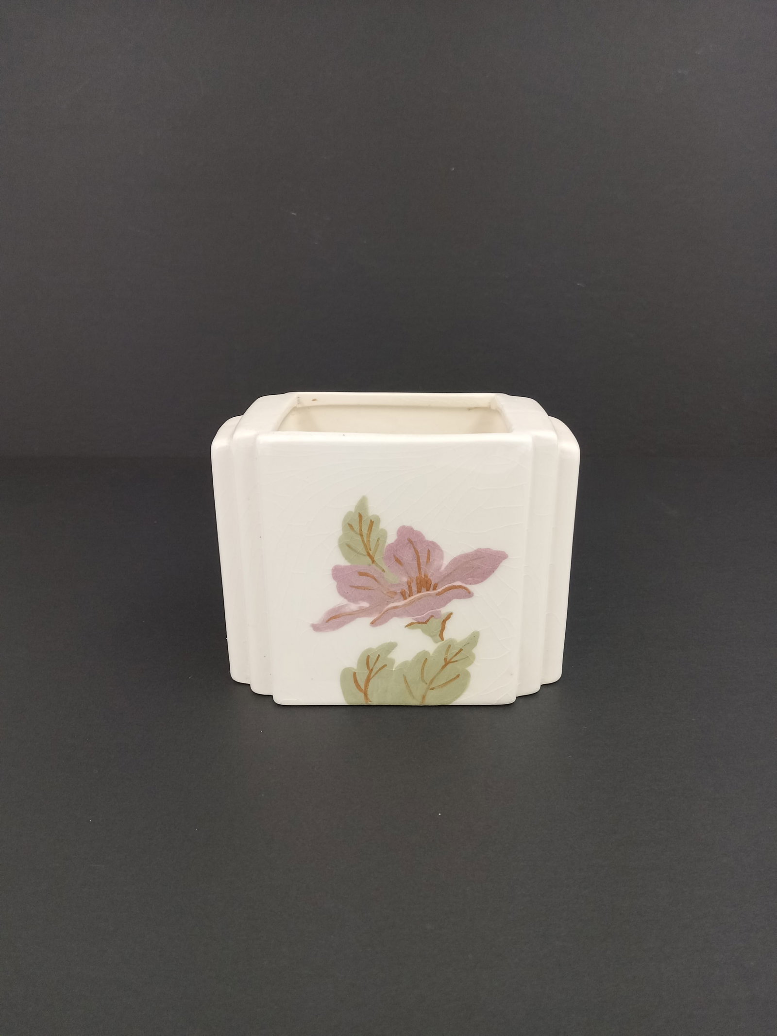 Vintage Art Deco Style Pottery Vase, Artistic Potteries Los Angeles CA Late 1940's (1 of 1)