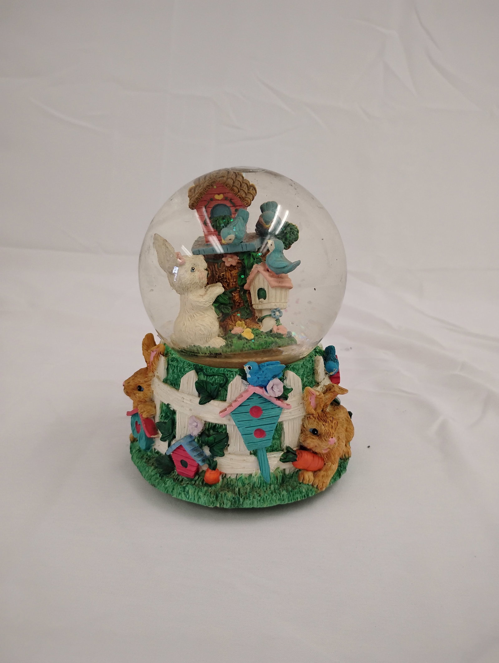 Easter Snow Globe with Music Box: Easter Bunny themed Snow globe with music box