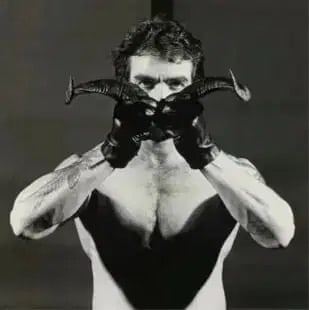 Robert Mapplethorpe " Horns " Print: Robert Mapplethorpe " Horns " Print. photoprint on kodak paper, framed, Measures 8 x 10 inches These are part of the estate sale and we do not have a COA. All lots offered in our auctions are sold