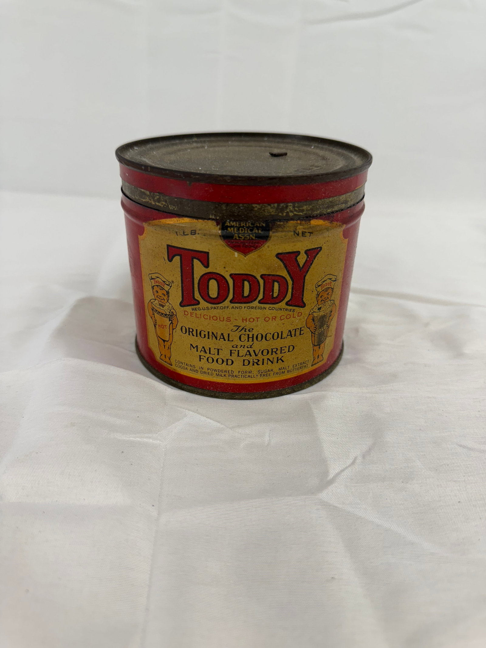 Toddy Chocolate Drink Tin Can: Toddy Original Chocolate and Malt flavored Food Drink tin can with lid These are part of the estate sale and we do not have a COA. All lots offered in our auctions are sold strictly on an "AS IS"