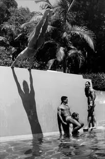 Tom Bianchi Shadow On The Wall" Photo Print: Tom Bianchi "Shadow On The Wall" Photo Print. Photoprint on kodak photopaper, framed, Measures 8 x 10 inches. These are part of the estate sale and we do not have a COA. All lots offered in our auctio