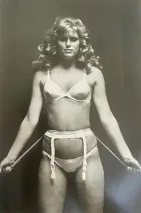Helmut Newton "Patti Hansen, French Vogue, Paris, 1977" Print: Helmut Newton "Patti Hansen, French Vogue, Paris, 1977" Print. Photoprint on kodak photopaper, framed, measures 8 x 10 inches.These are part of the estate sale and we do not have a COA. All lots