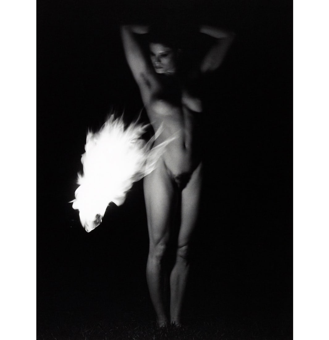 Robert Mapplethorpe Lisa Lyon, 1982 after: Robert Mapplethorpe Lisa Lyon, 1982 photo print on kodak photo paper. framed. meaasures 20x16 inches. Sold after.These are part of the estate sale and we do not have a COA. All lots offered in our auc