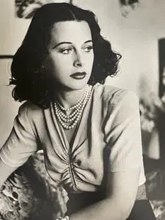 Alfred Eisenstaedt "Hedy Lamarr, 1938" Photo Print after: Alfred Eisenstaedt "Hedy Lamarr, 1938" Print. Photoprint on kodak photopaper, framed, Measures 8 x 10 inches These are part of the estate sale and we do not have a COA. All lots offered in our auction