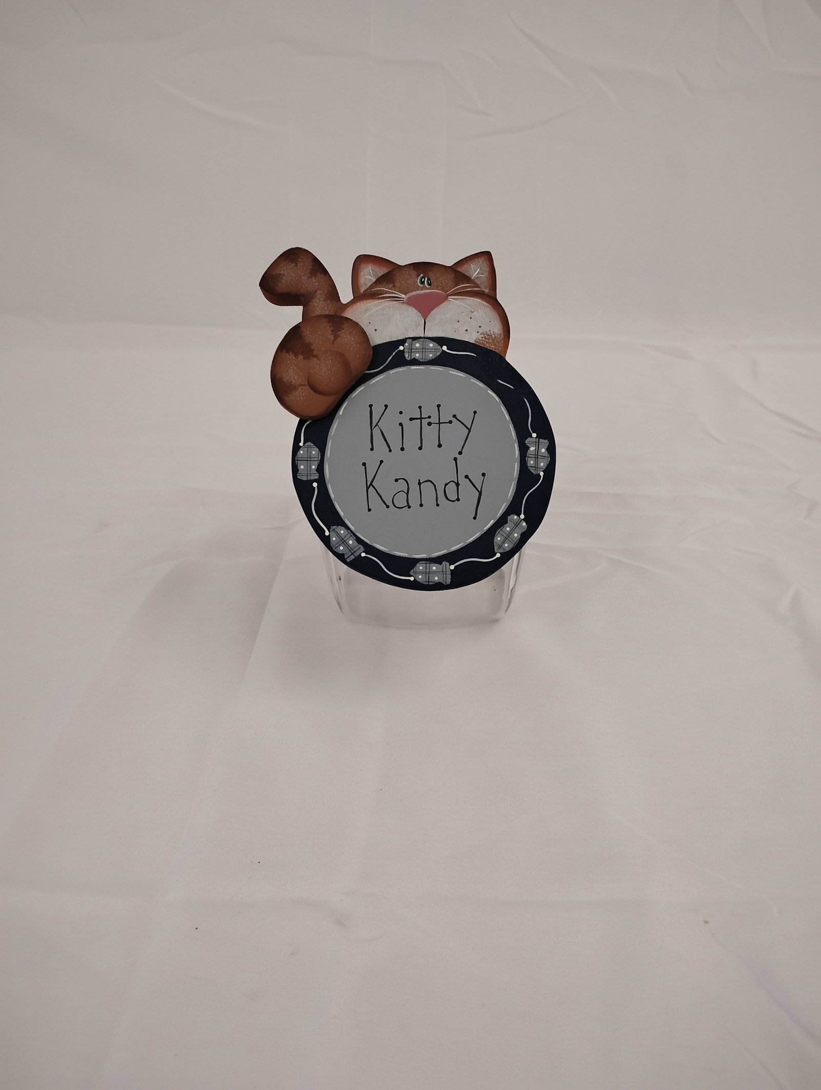 Kitty Candy Treat Jar: Jar for Kitty treats with lid. These are part of the estate sale and we do not have a COA. All lots offered in our auctions are sold strictly on an "AS IS" basis. Any descriptions regarding an