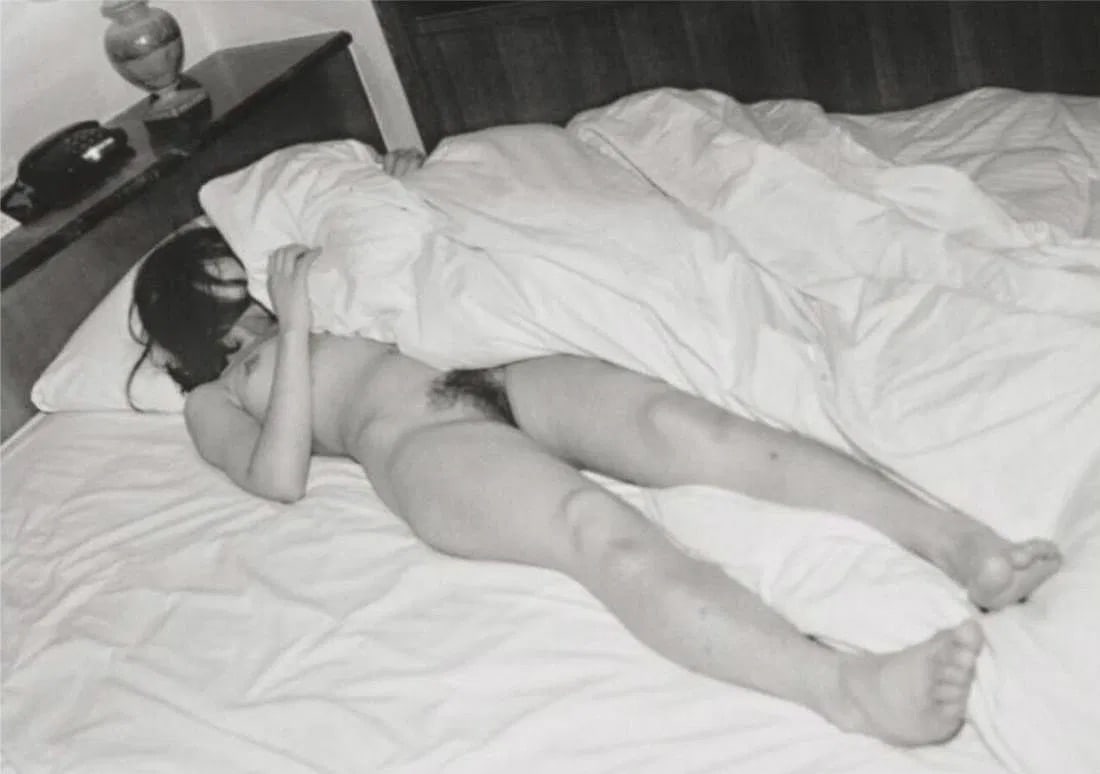 Nobuyoshi Araki "Untitled" Print: Nobuyoshi Araki "Untitled" Print, measures 6.00 X 8.00 inches. These are part of the estate sale and we do not have a COA. All lots offered in our auctions are sold strictly on an "AS IS" basis. Any d