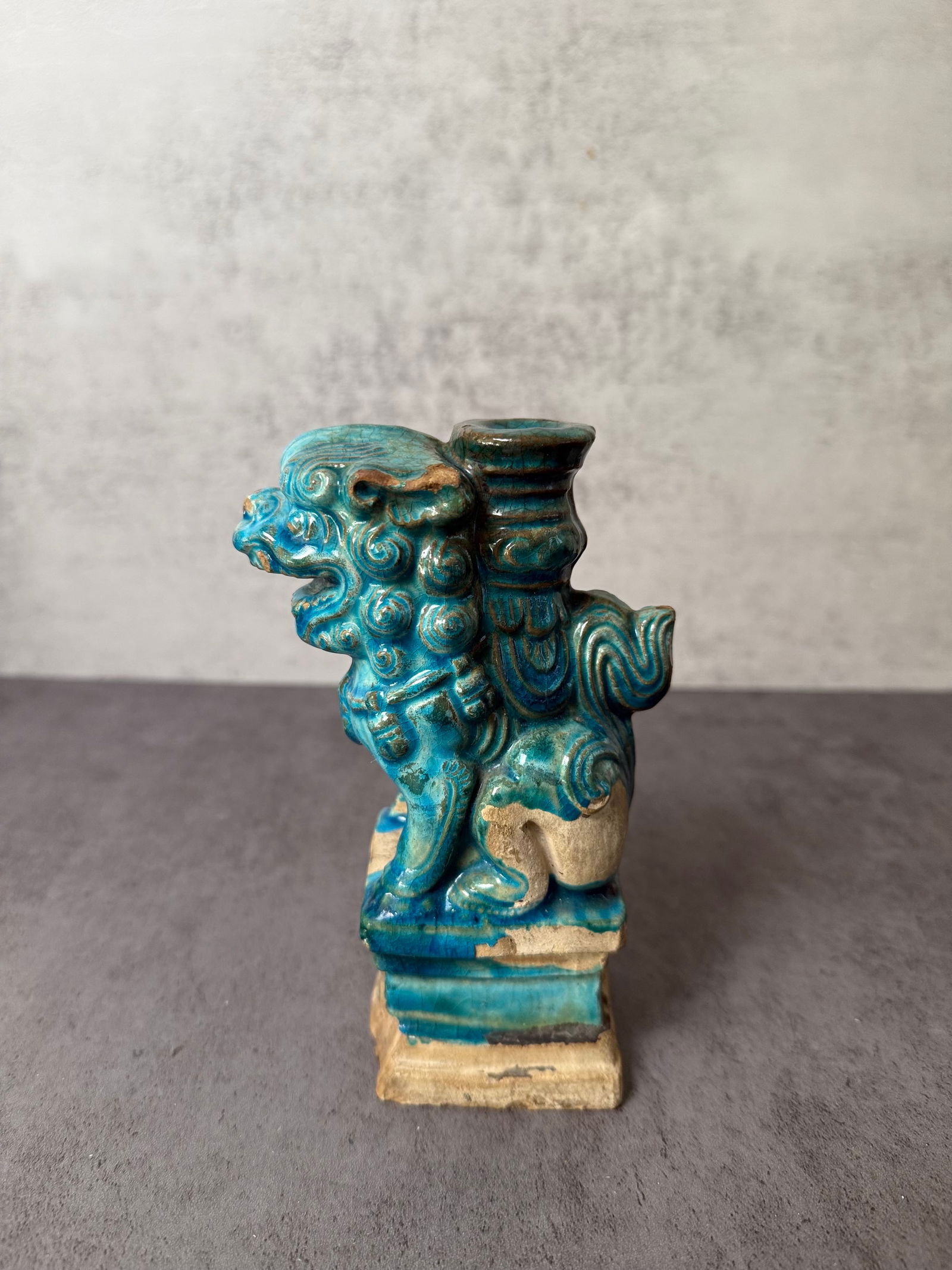 A pair of Chinese ceramic guardian lion figures, late Qing Dynasty (19th century) (1 of 3)