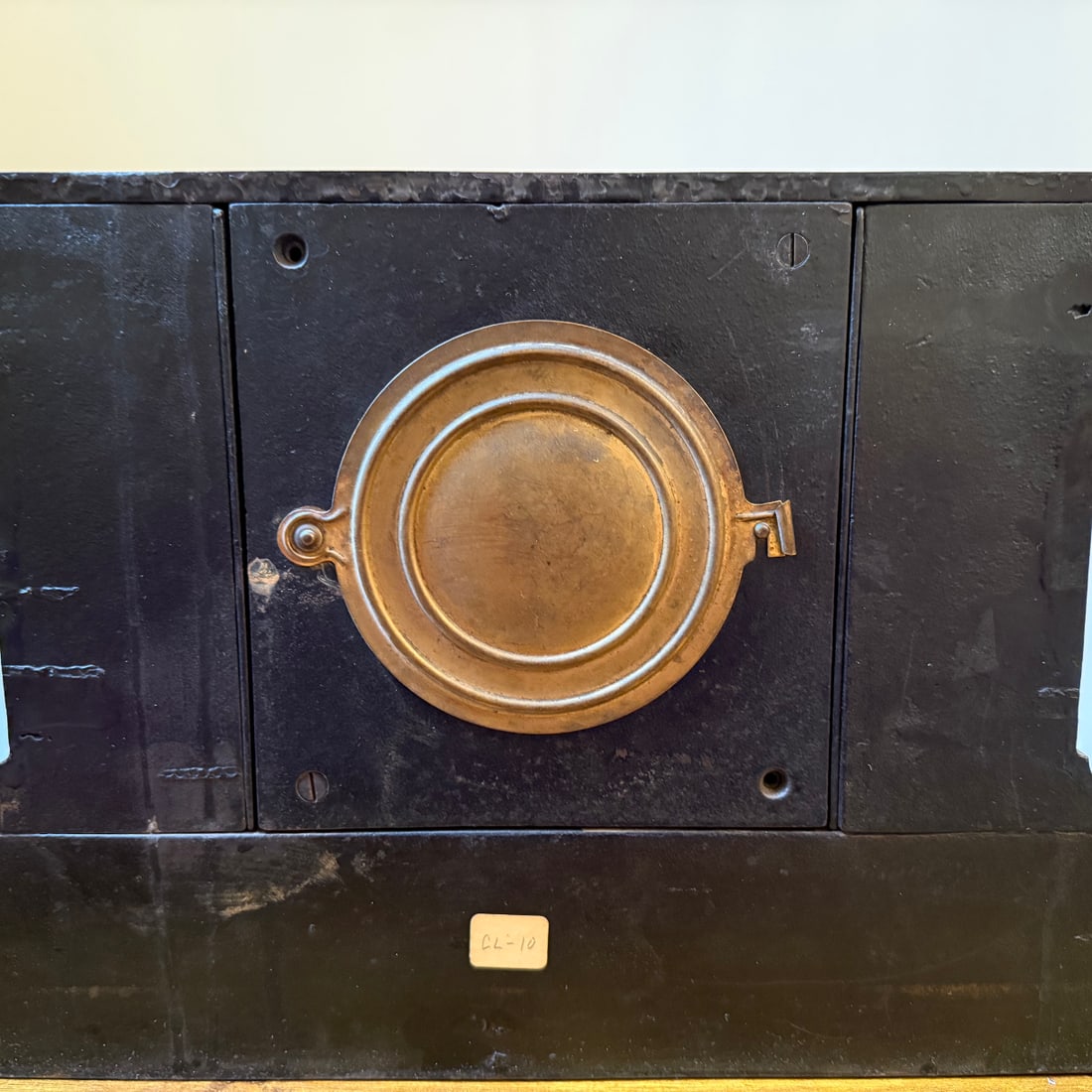 Antique French Black Slate Mantel Clock - Victorian Era with Ornate Gold Decoration - 2