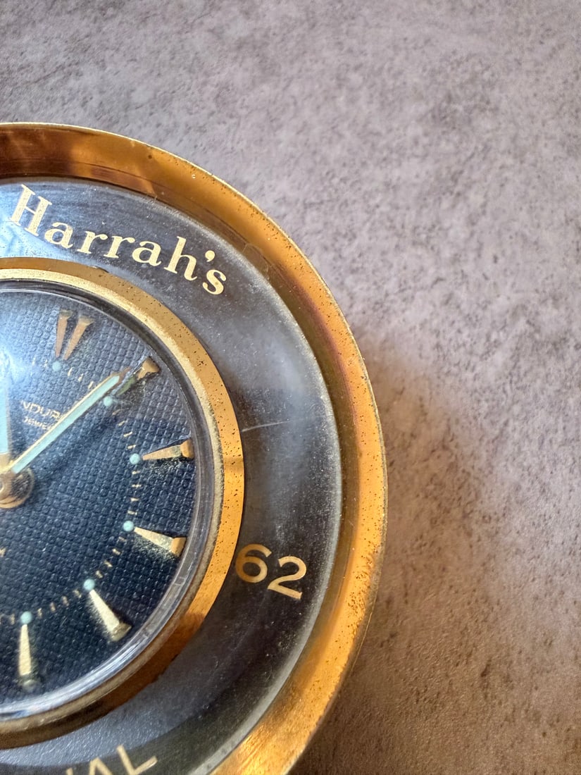 Vintage 1962 Harrah's 1st Invitational Desk Clock - Lucite and Brass, Casino Collectible - 3