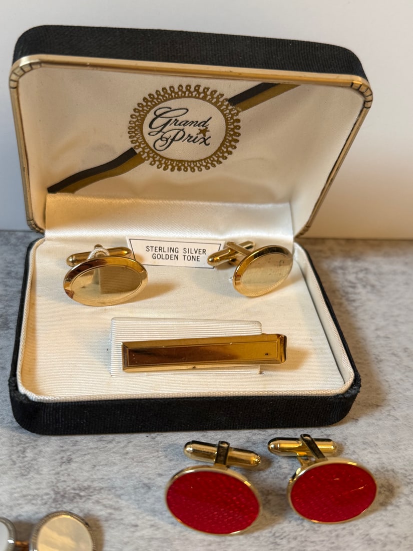 Large Lot of Vintage Men's Cufflinks and Tie Clip - Mixed Styles, Includes Sterling Silver Grand - 2