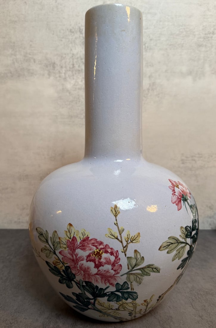 1964 Chinese Republic Taiwan Commemorative Porcelain Vase, Shimen Reservoir: Porcelain vase of globular form with tall cylindrical neck, decorated with hand-painted peony blossoms and foliage on a pale celadon-toned ground.The body features black calligraphic inscription comme