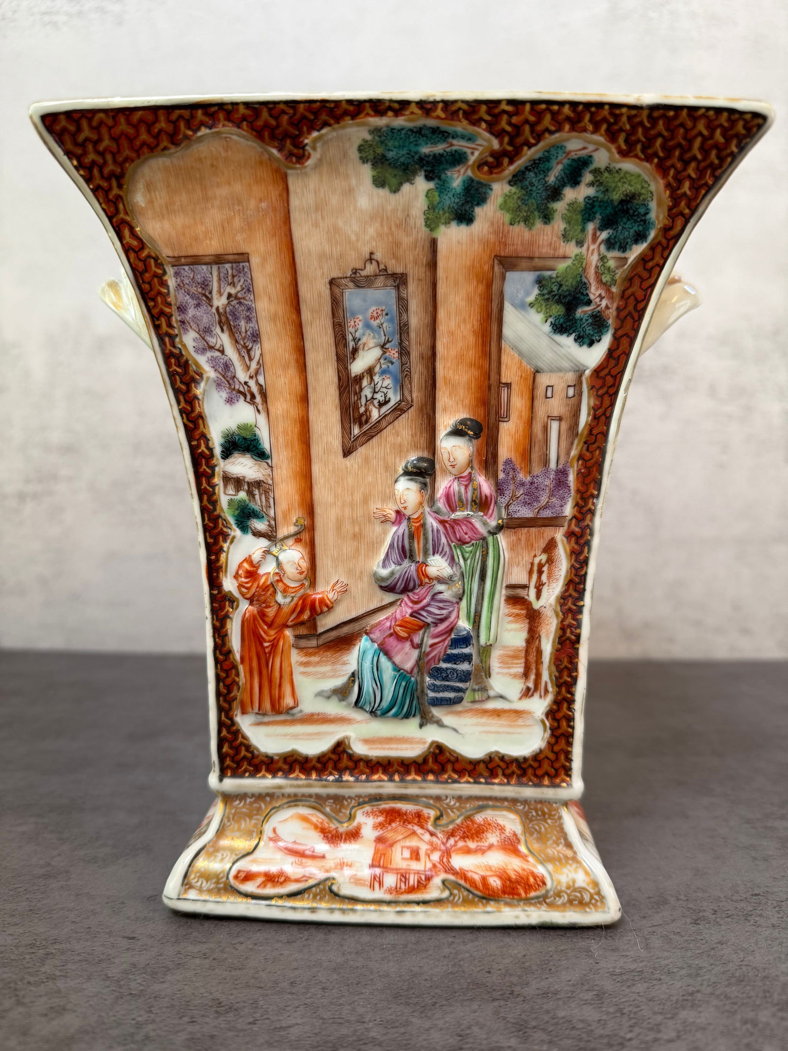 Chinese Famille Rose Export Porcelain Square Vase with Court Figure Decoration, 18th Century (1 of 4)
