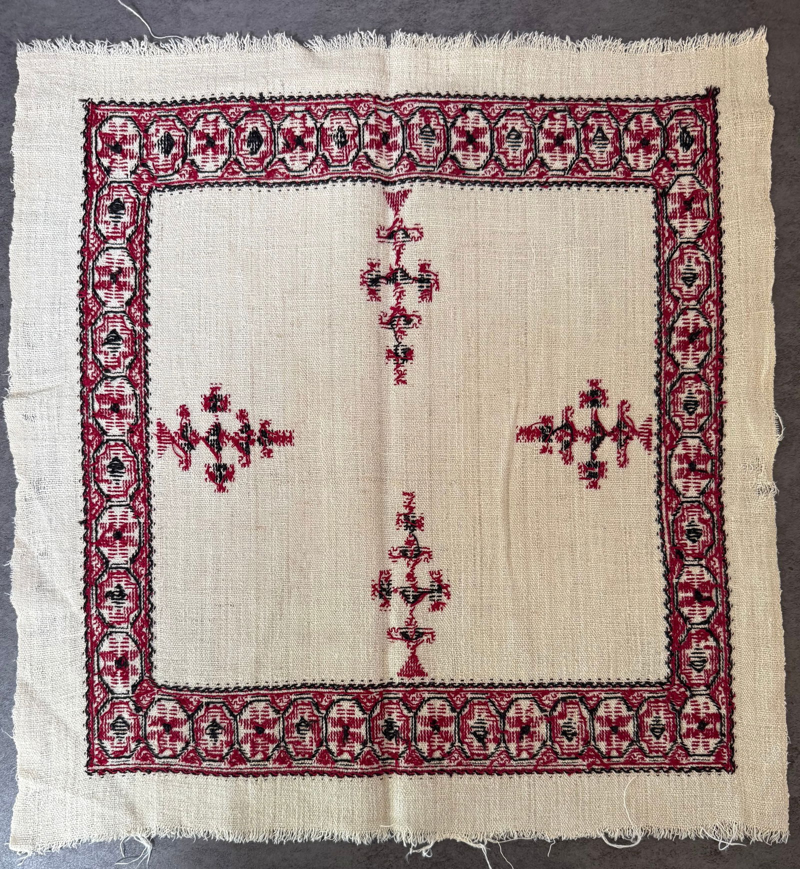 Vintage Eastern European Hand Embroidered Linen Textile Folk Table Mat, 16.5 x 17 in - 2