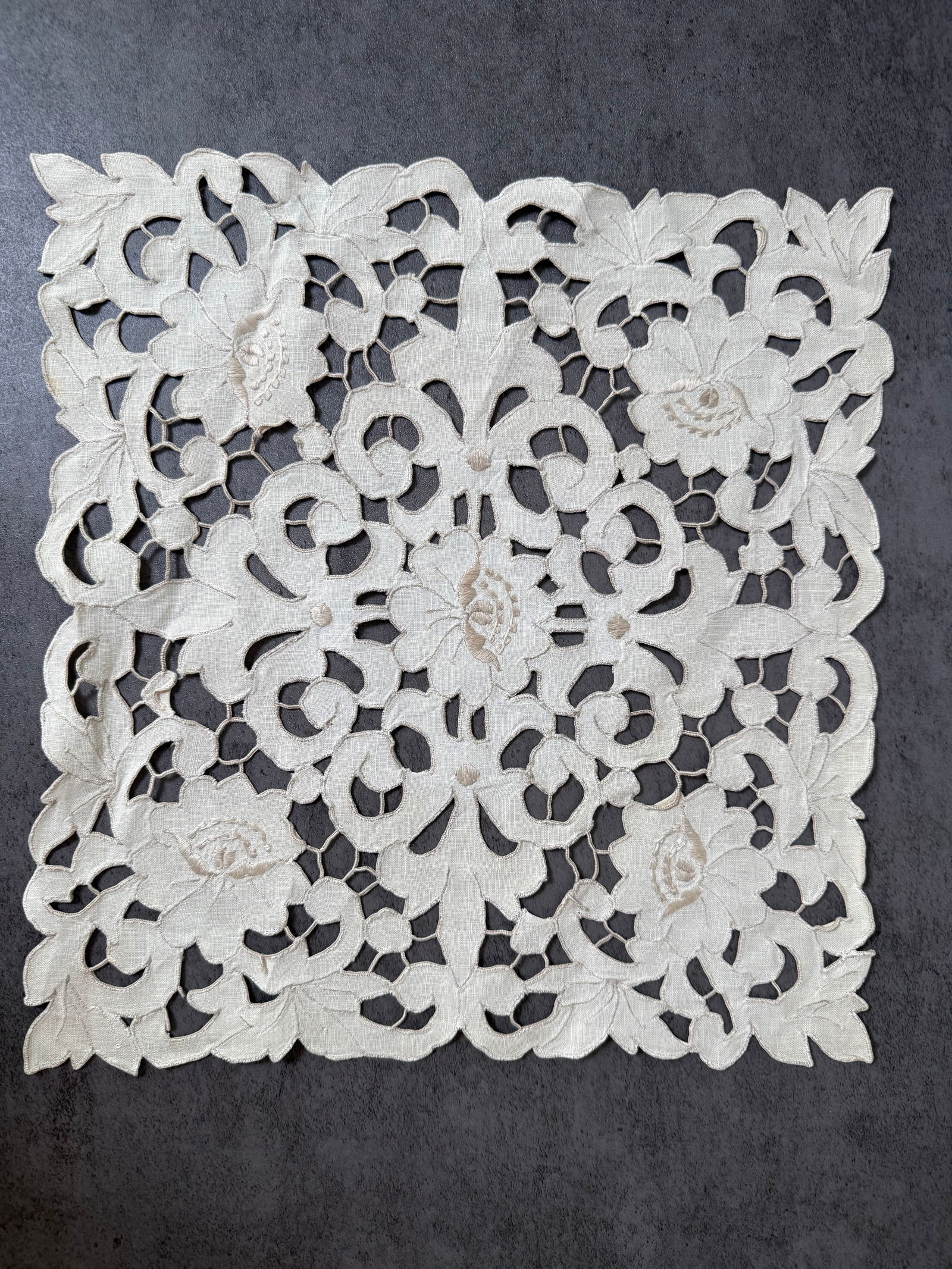 Vintage Hand Embroidered Cutwork Linen Table Topper with Floral Design - 2