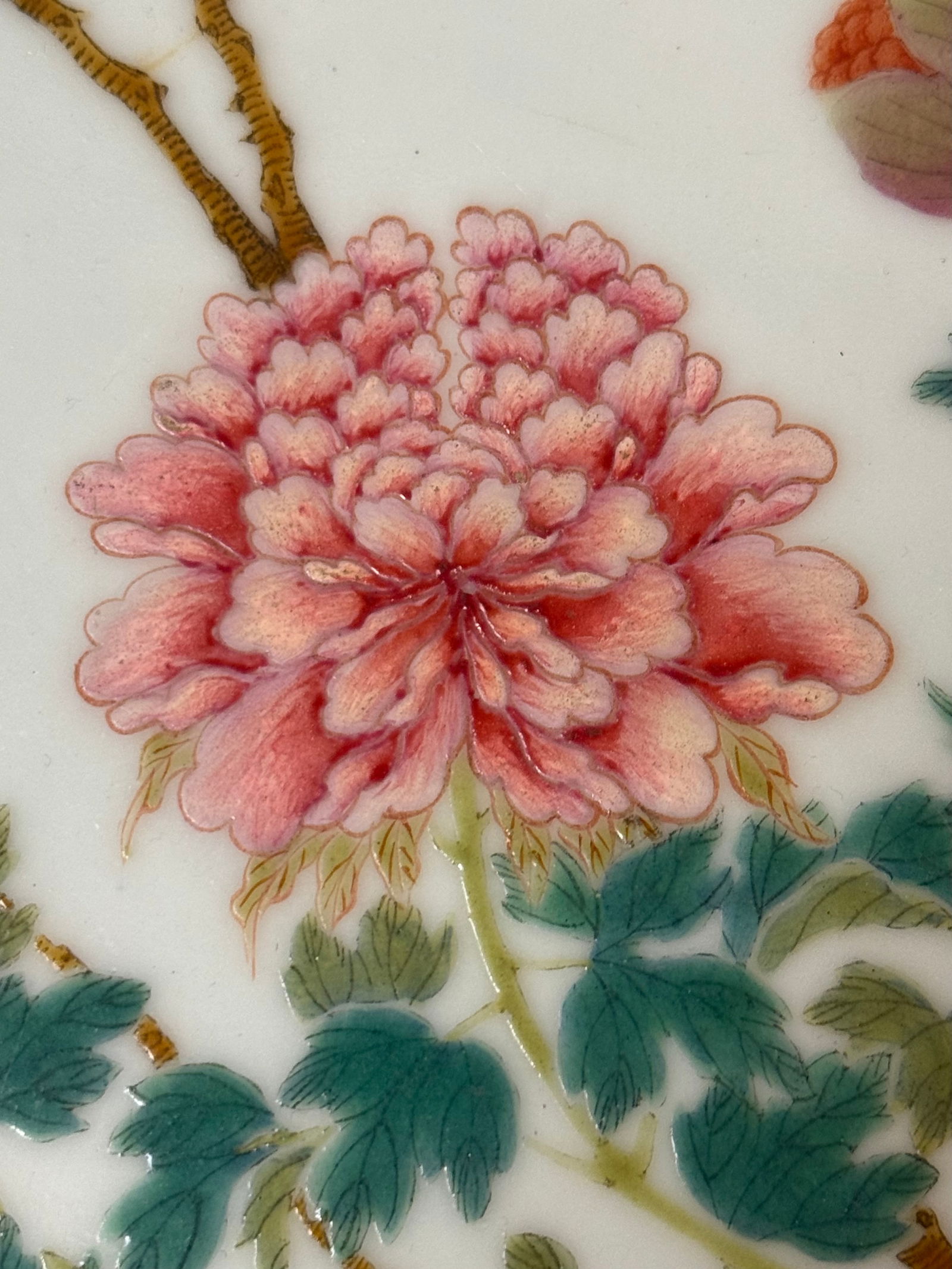 Chinese Late Qing Famille Rose Porcelain Plaque with Peonies, Bamboo and Scholar’s Rock, Framed - 2