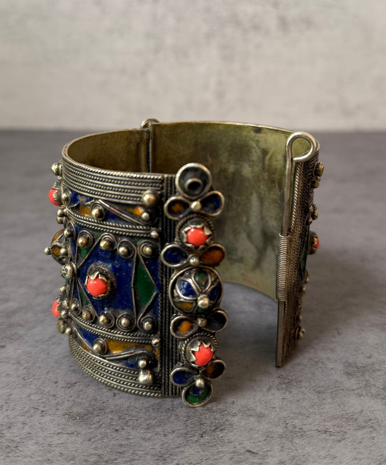 Antique North African Berber Kabyle Wide Cuff Bracelet - 2