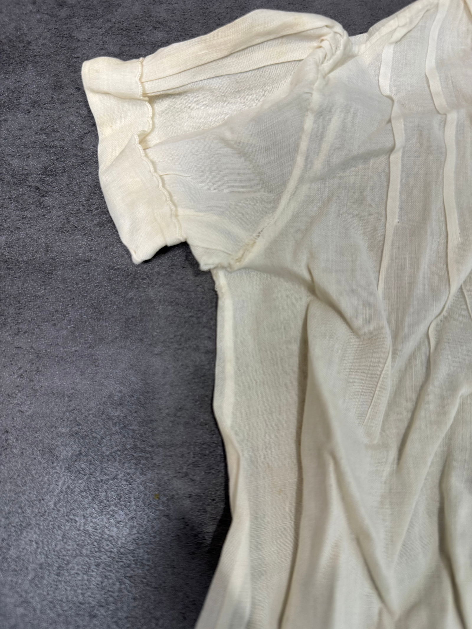 Antique Child White Cotton Lawn Nightgown Puff Sleeve Embroidered c.1900 - 3