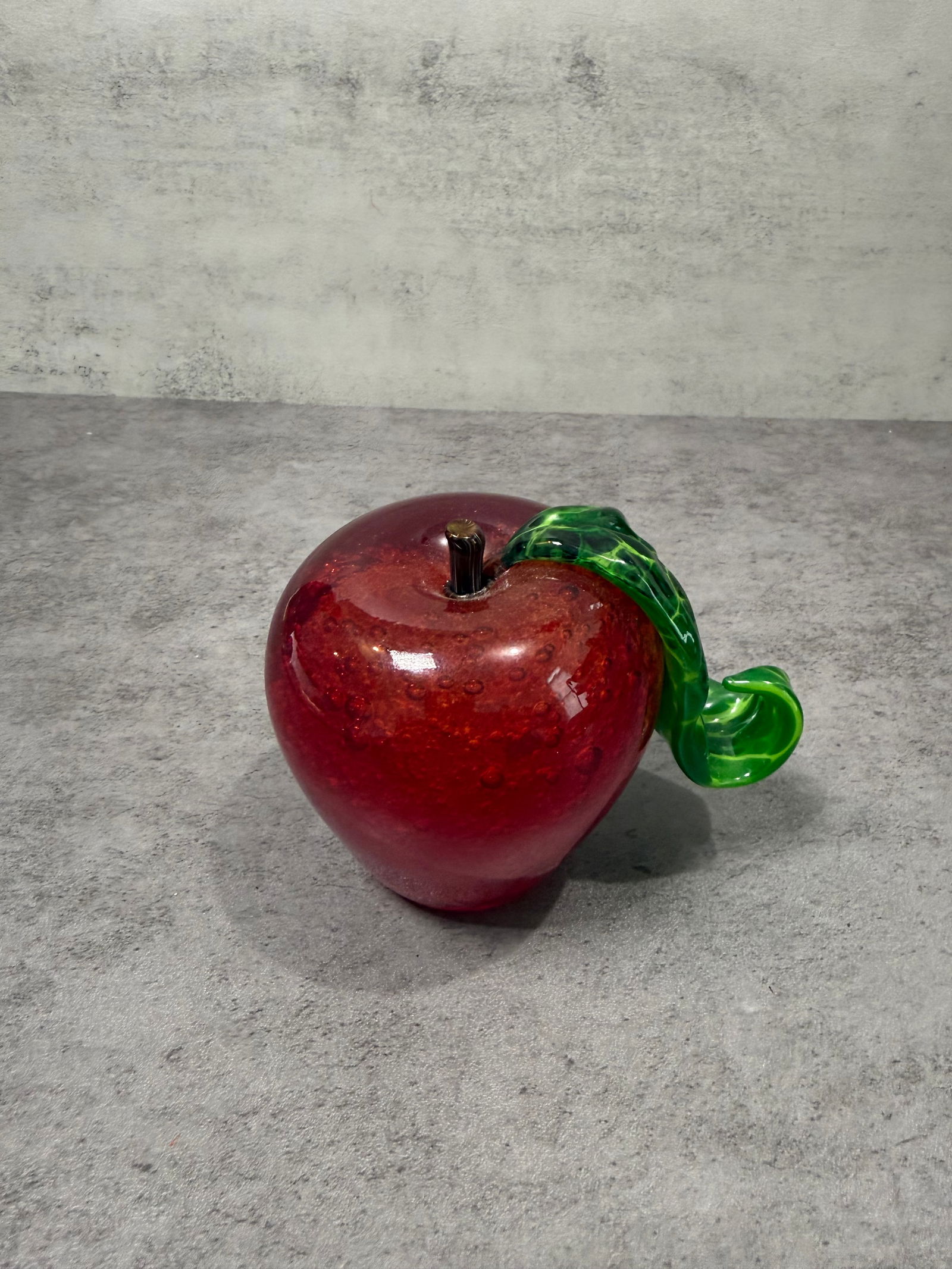 Art Glass Red Blown Glass Apple Figurine Paperweight Green Leaf Murano - 2
