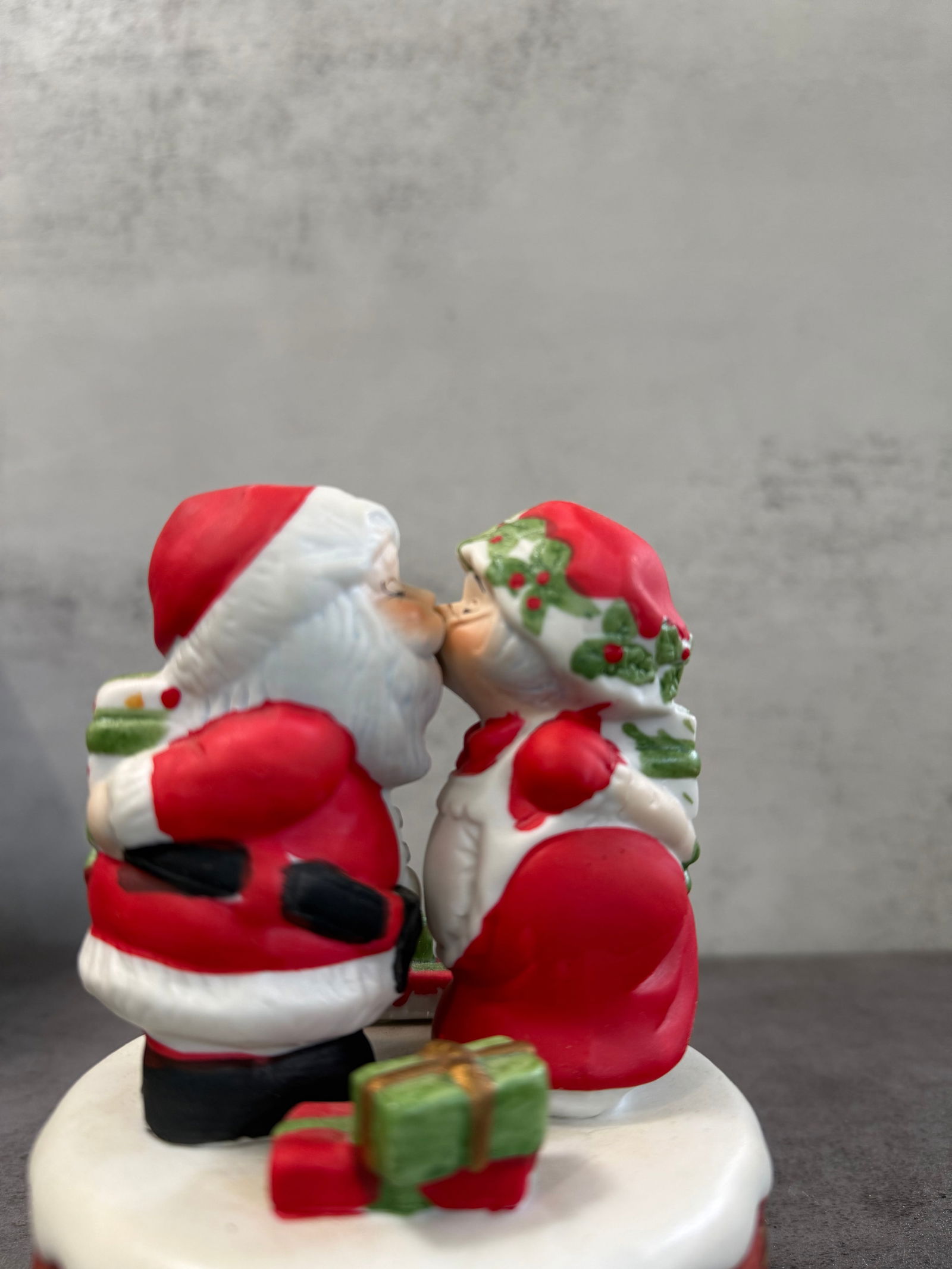 Vintage Porcelain Santa Claus Music Box Lot, Hand Painted Holiday Figurines - 3