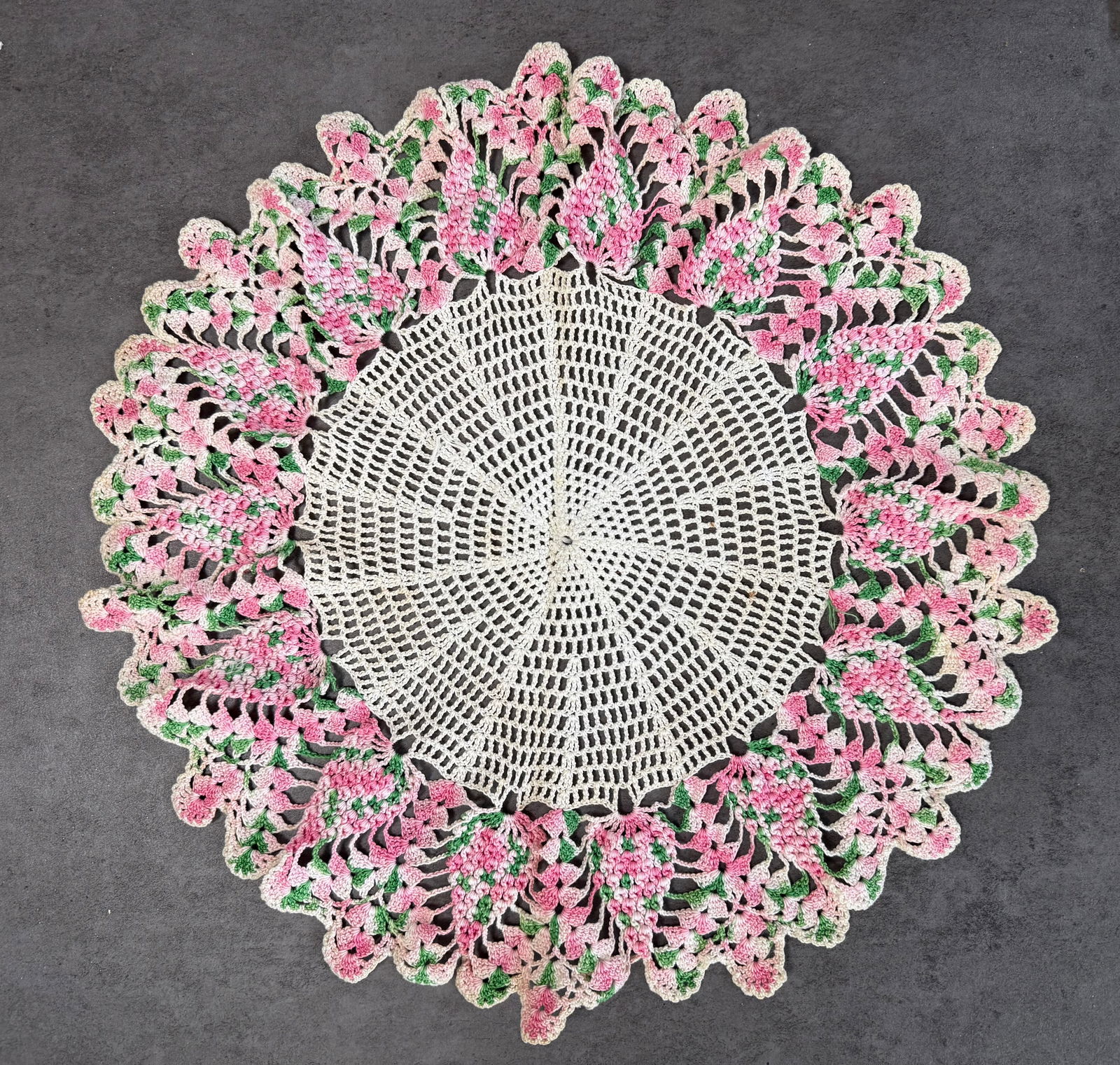 Large Lot of Vintage Crochet Doilies, Hand Made Lace Table Linens (30+ Pieces) - 3