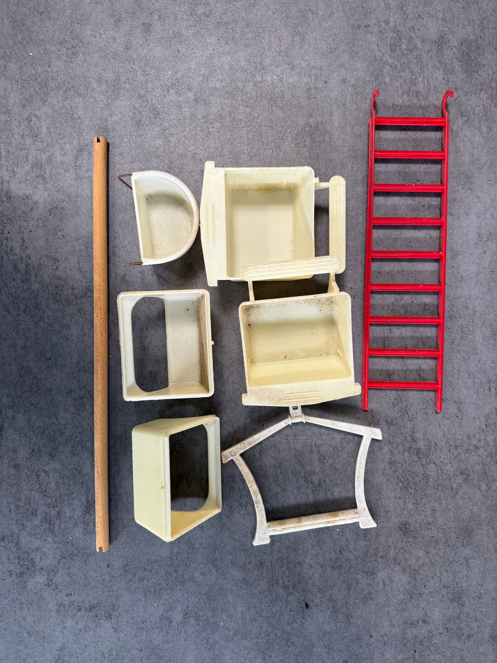 Vintage Metal Bird Cage with Tray, Decorative Pet Cage - 2