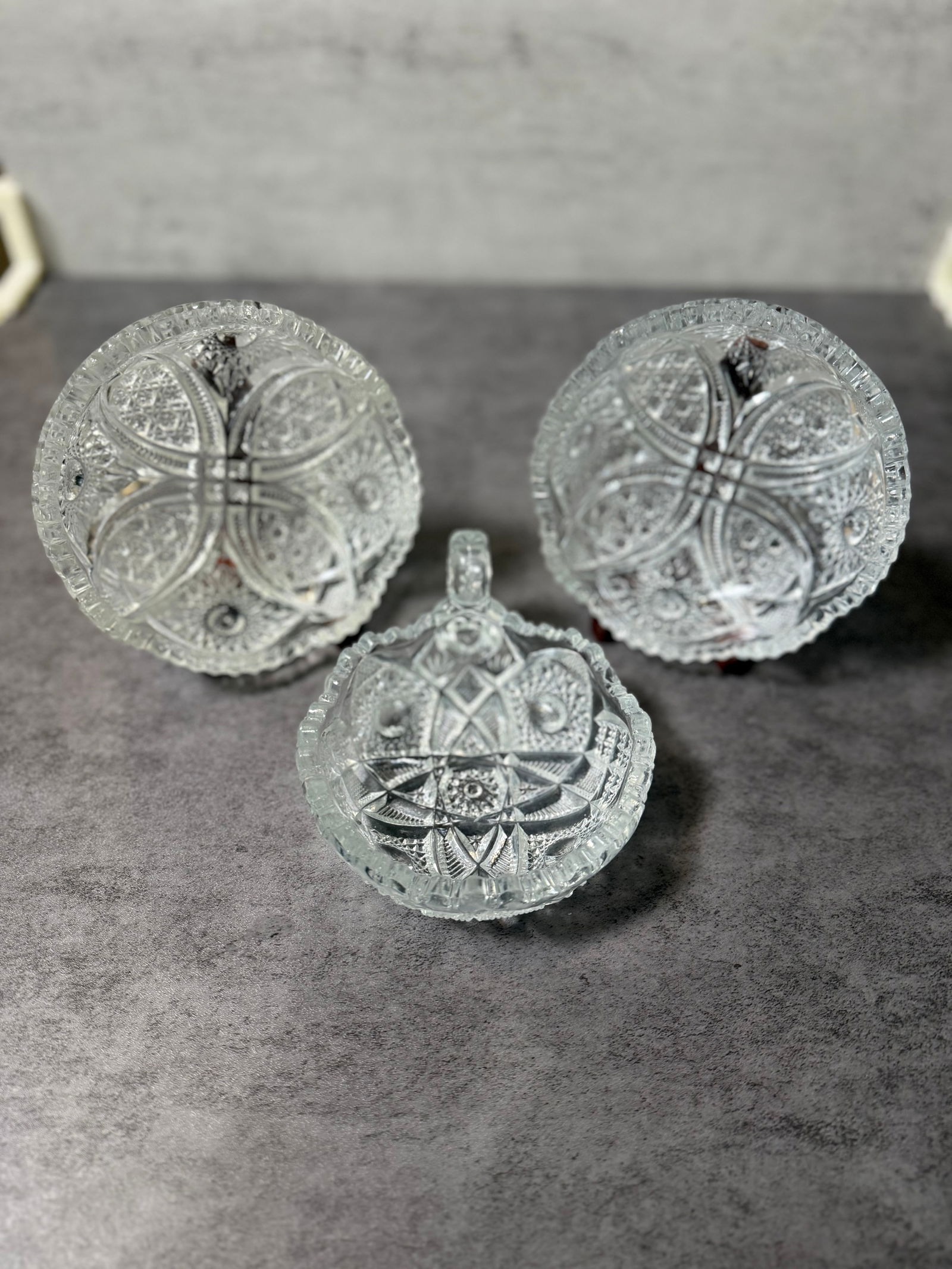 Vintage Pressed Glass Serving Set, Bowls & Handled Dish, Cut Style Pattern (3 pcs) - 4