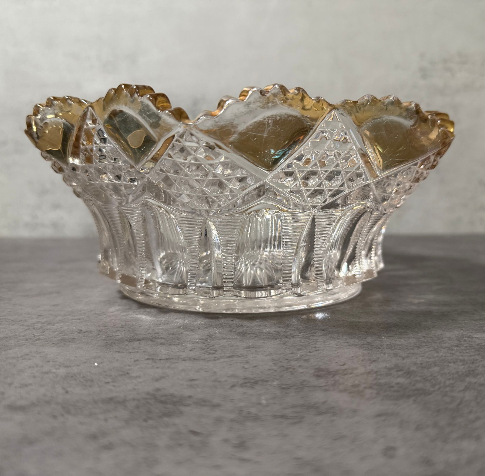 Vintage Pressed Glass Bowl with Gold Rim, Starburst Pattern - 2