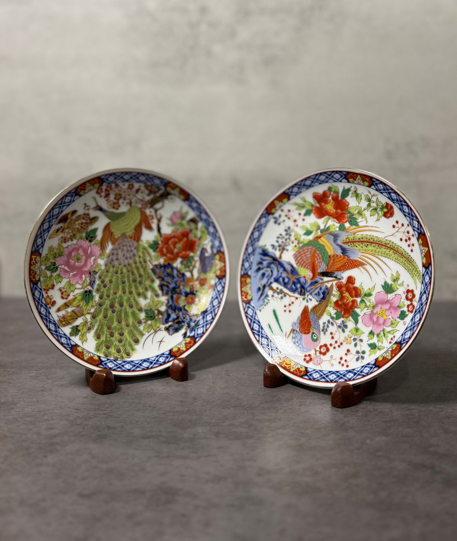 Japanese Imari Porcelain Plate Set 4 Peacock Floral + Okinawa Souvenir Scroll - 3