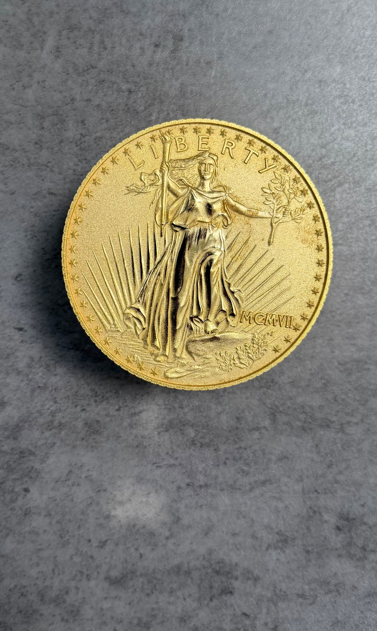 United States Liberty Coin Style Desk Clock – Gold Tone Novelty Timepiece - 3