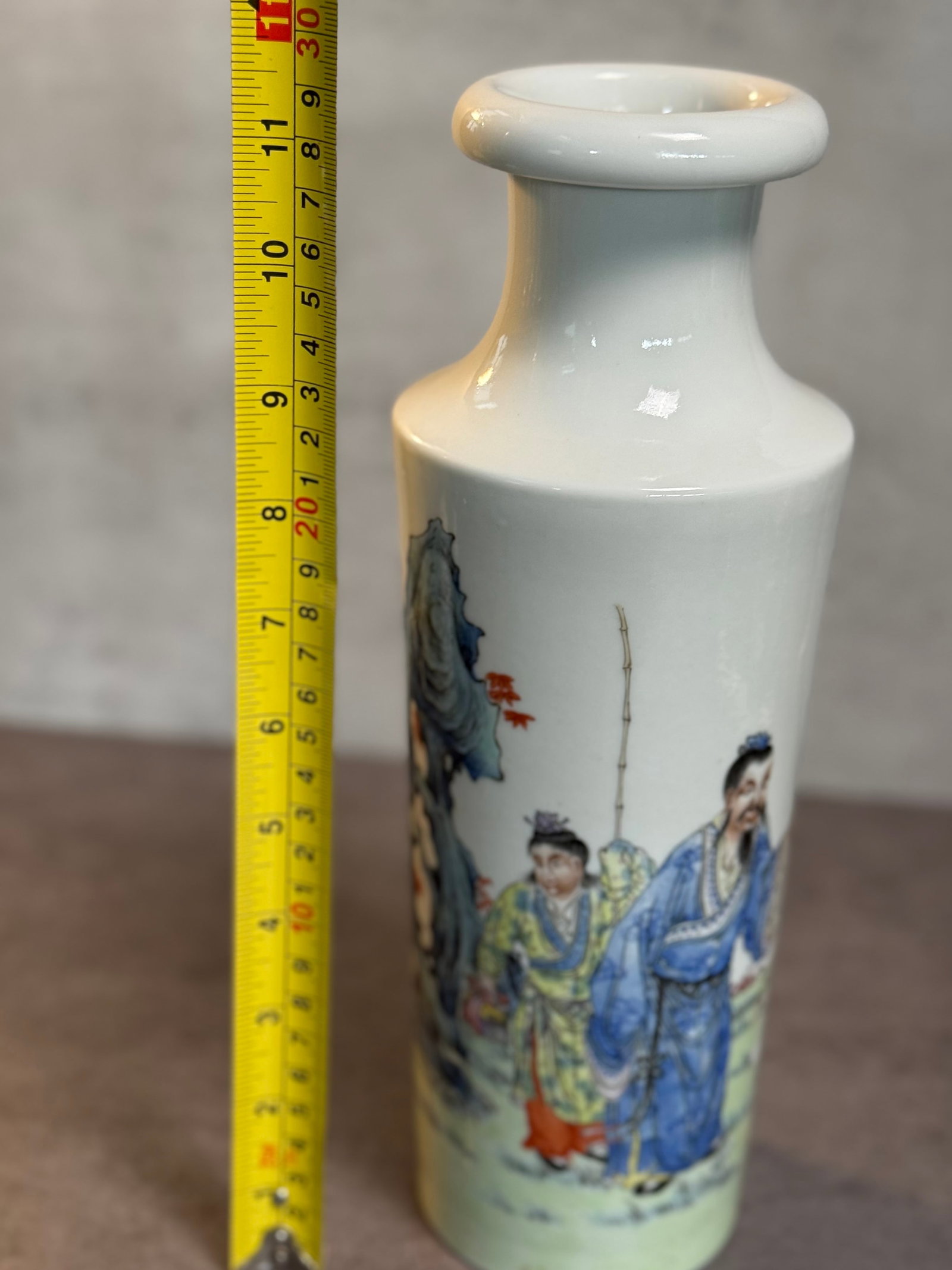CHINESE FAMILLE ROSE PORCELAIN FIGURAL VASE WITH SCHOLAR AND ATTENDANT - 4