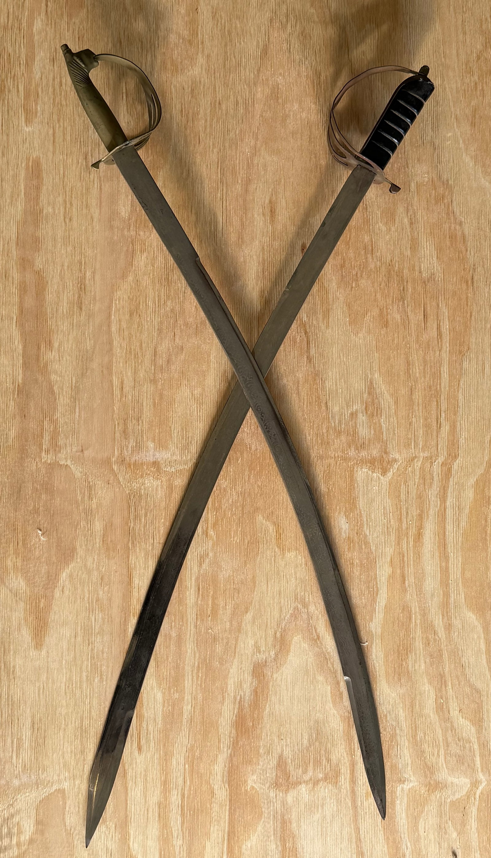 Indian Ceremonial Sword With Velvet Covered Scabbard - 2