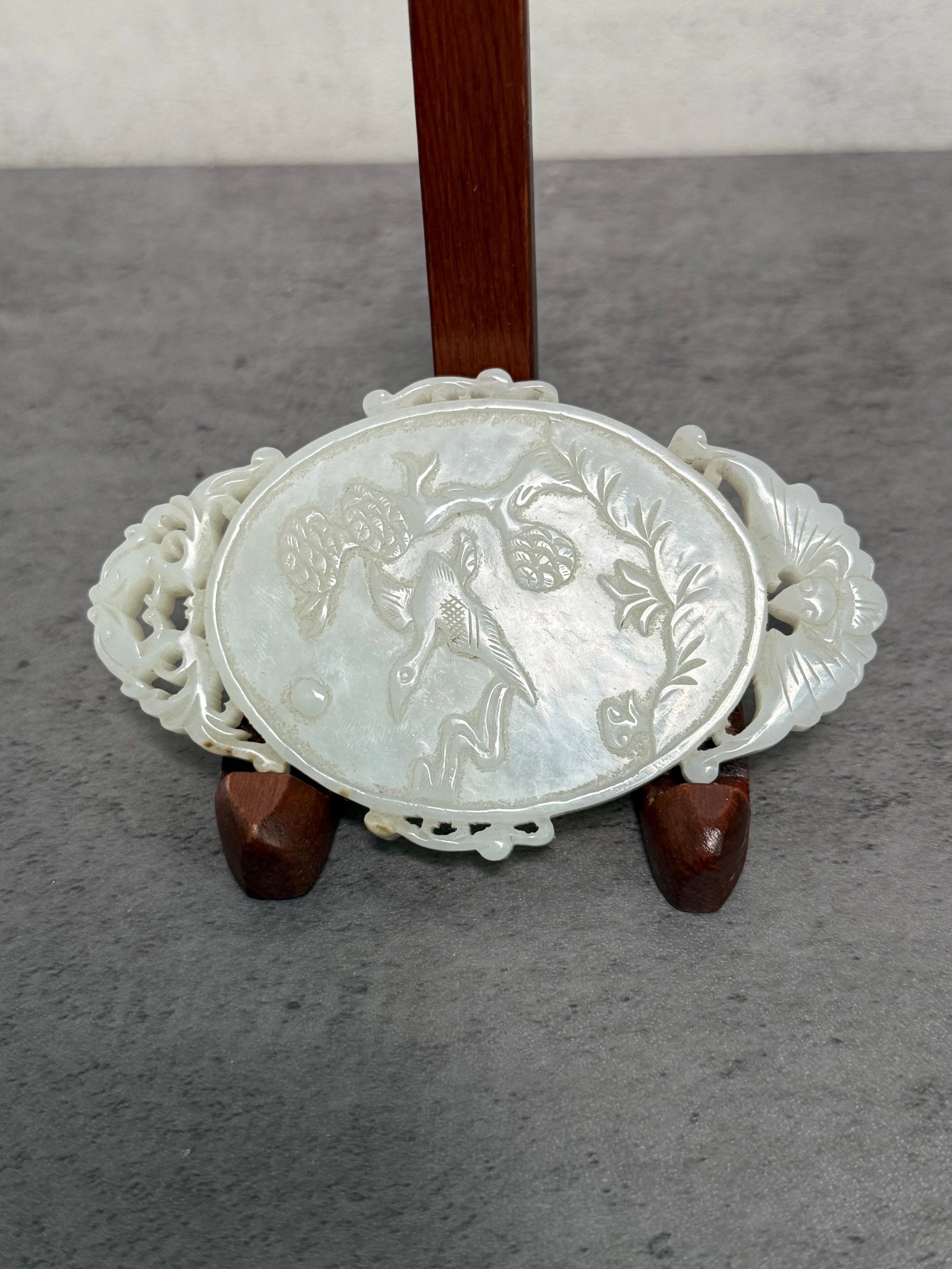 CHINESE OPENWORK JADE CARVED PLAQUE WITH FIGURAL MOTIF - 2