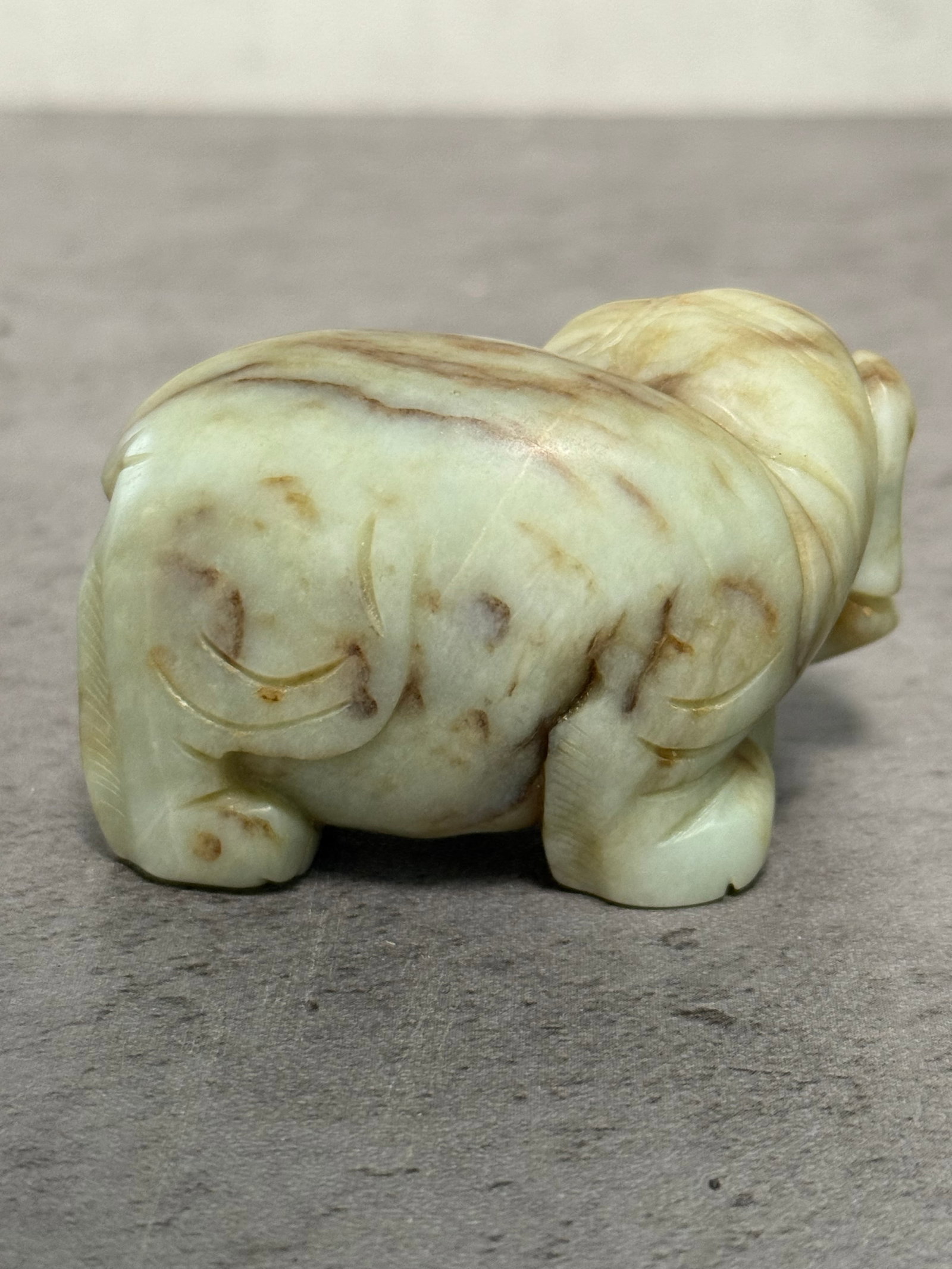 CHINESE JADEITE CARVED ELEPHANT FIGURE - 2