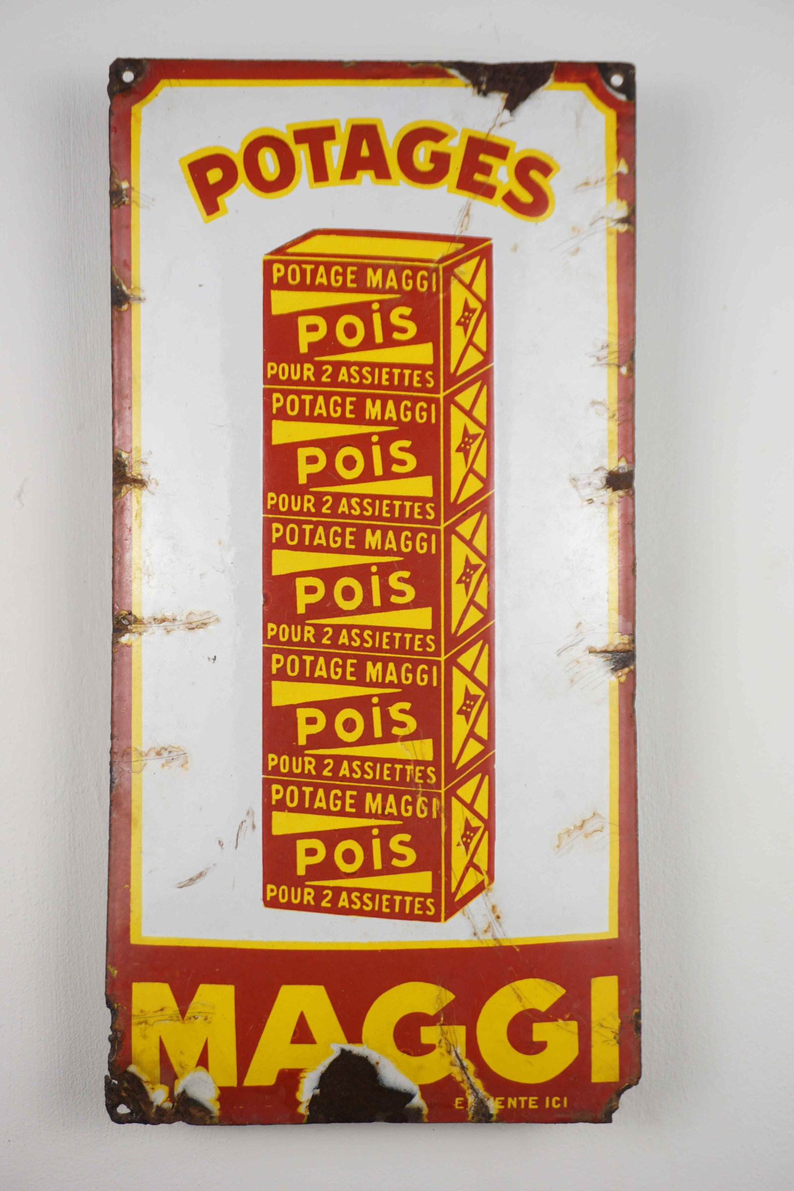 Convex Enamel Sign: Convex Enamel Sign Brand: Potages Maggi Tax: - Enamel Factory: - Dimensions: H40x20