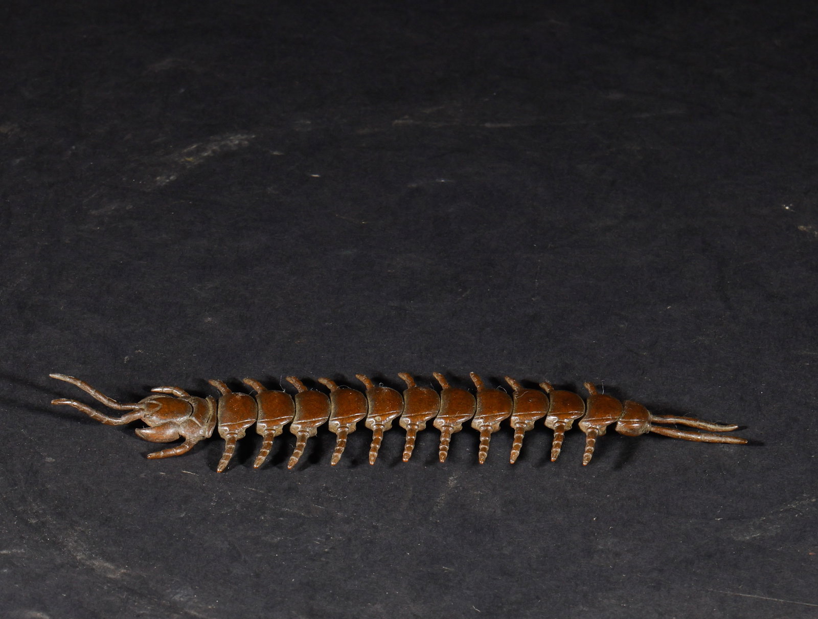 Copper ornaments from the Qing Dynasty: Length: 15cm, Width: 3.6cm, Weight: 46g